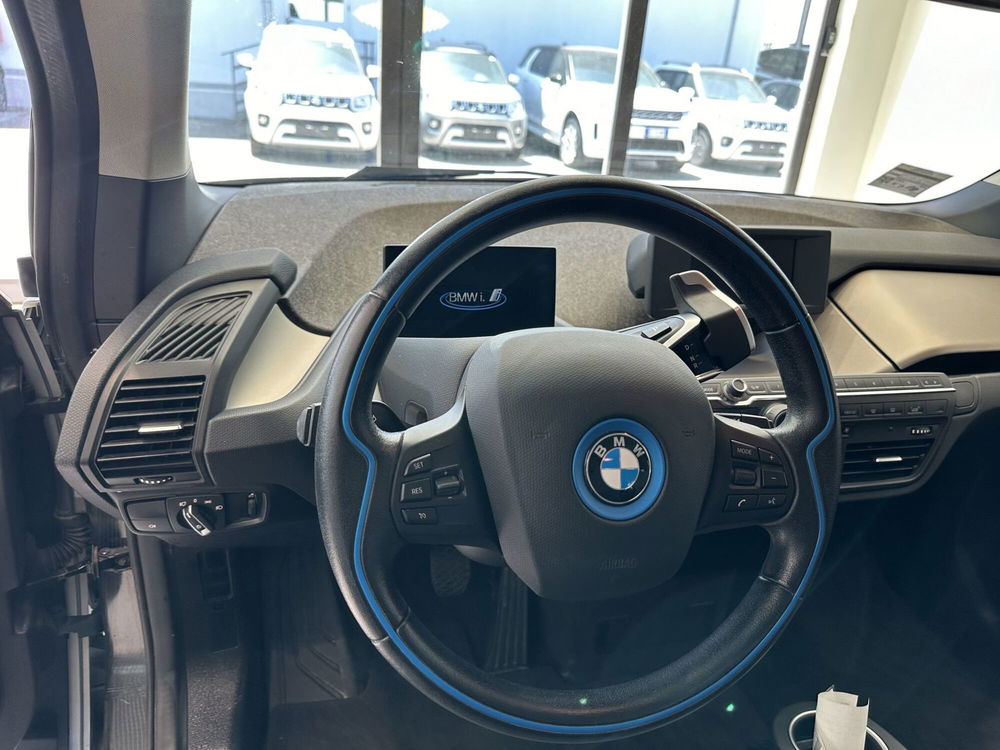 BMW i3 usata a Latina (13)