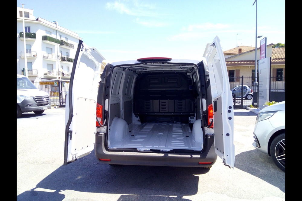 Mercedes-Benz Vito nuova a Pescara (5)