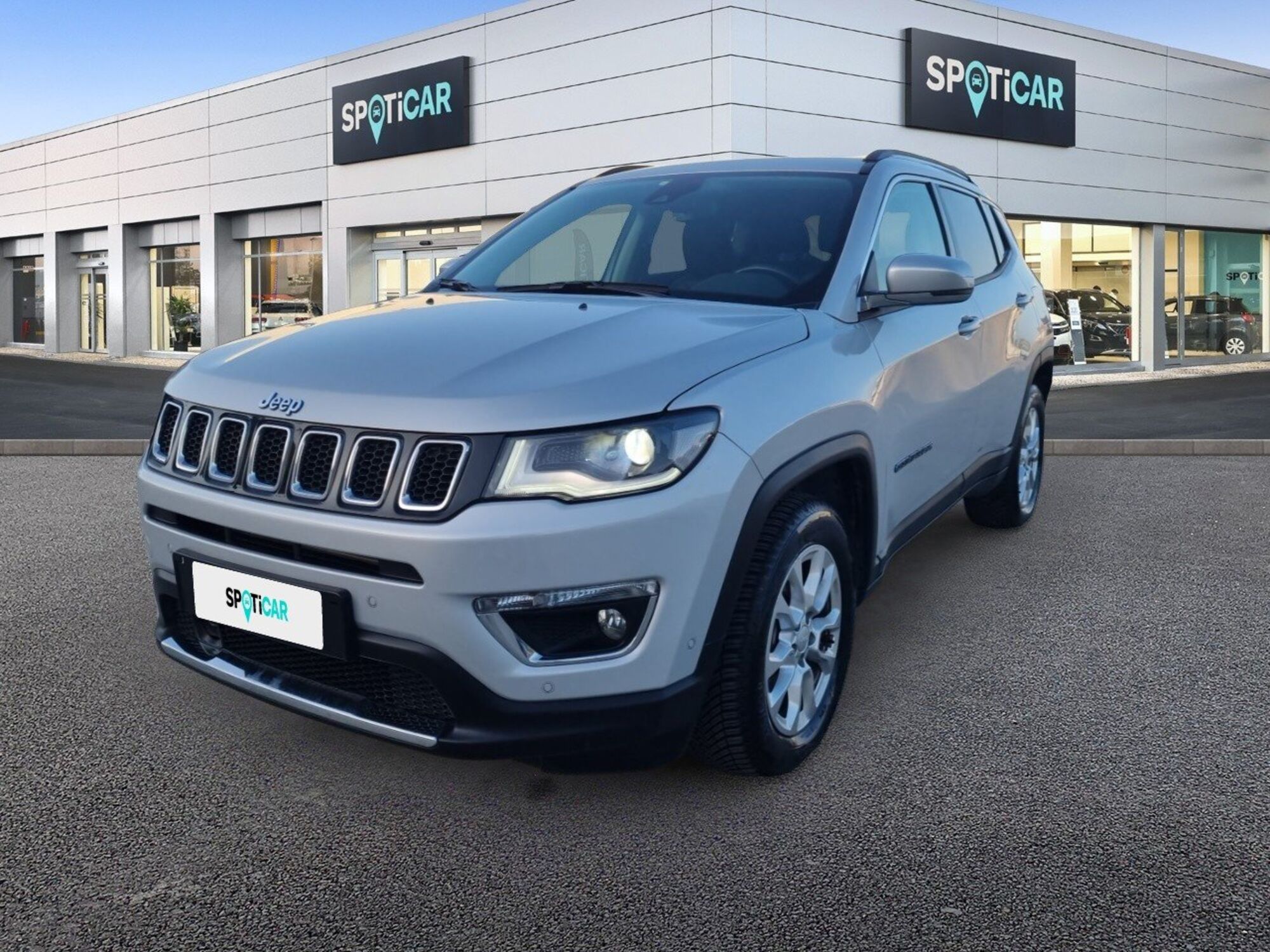 Jeep Compass 1.3 T4 190CV PHEV AT6 4xe Limited  del 2020 usata a Silvi