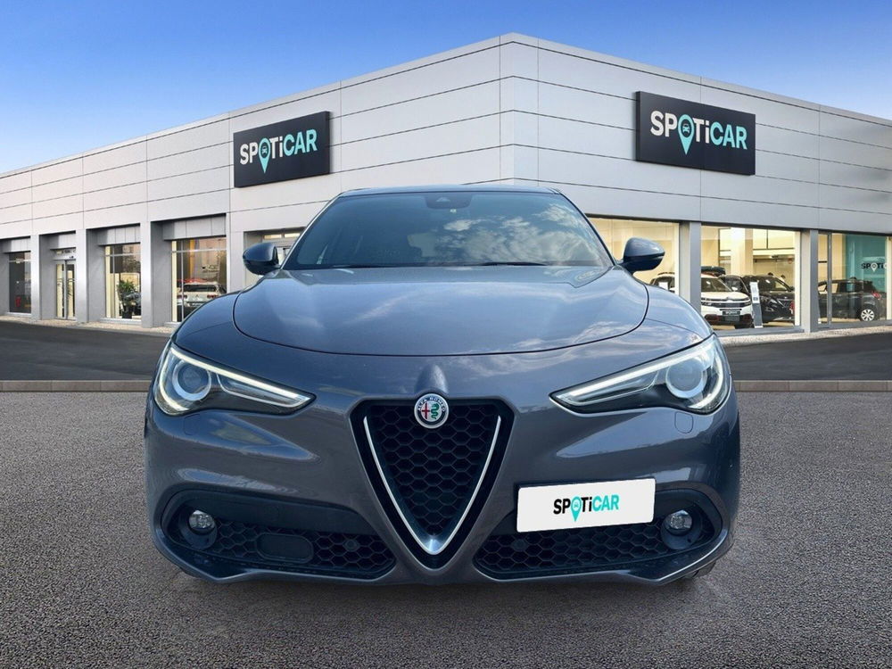 Alfa Romeo Stelvio usata a Teramo (2)