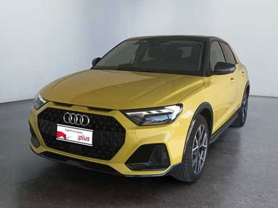 Audi A1 citycarver 30 TFSI S tronic Admired  del 2020 usata a Lucca