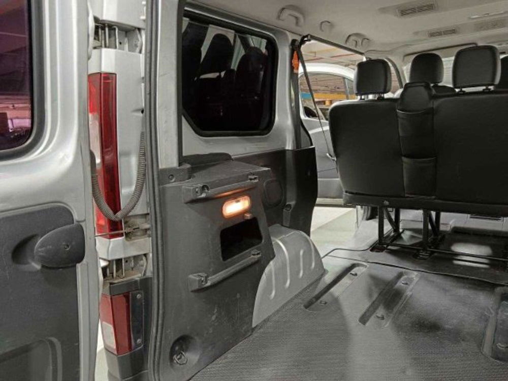 Opel Vivaro Furgone usata a Sondrio (15)