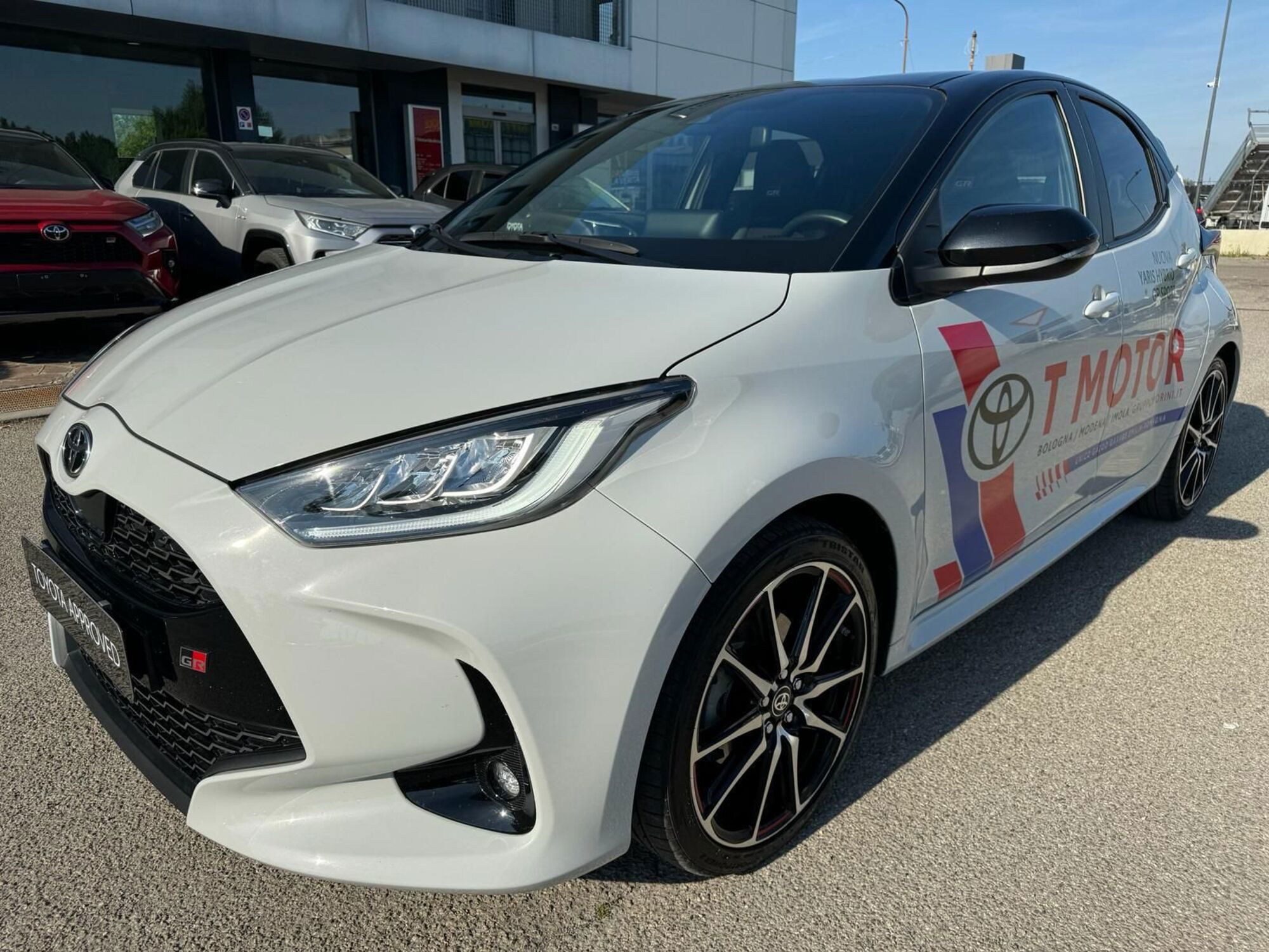 Toyota Yaris GR Sport 1.5 Hybrid 5 porte GR Sport del 2022 usata a Modena