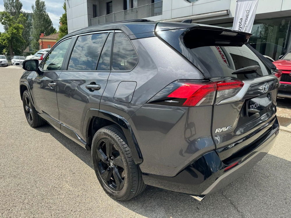 Toyota Rav4 usata a Modena (8)