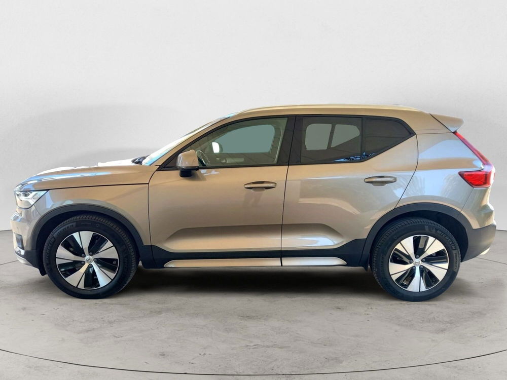 Volvo XC40 usata a Bari (5)