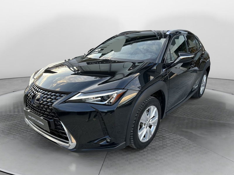 Lexus UX Hybrid Business del 2022 usata a San Lazzaro di Savena