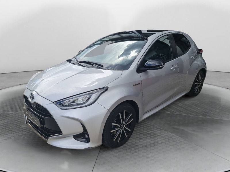 Toyota Yaris 1.5 Hybrid 5 porte Lounge del 2020 usata a San Lazzaro di Savena