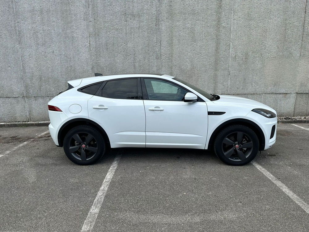 Jaguar E-Pace usata a Salerno (6)