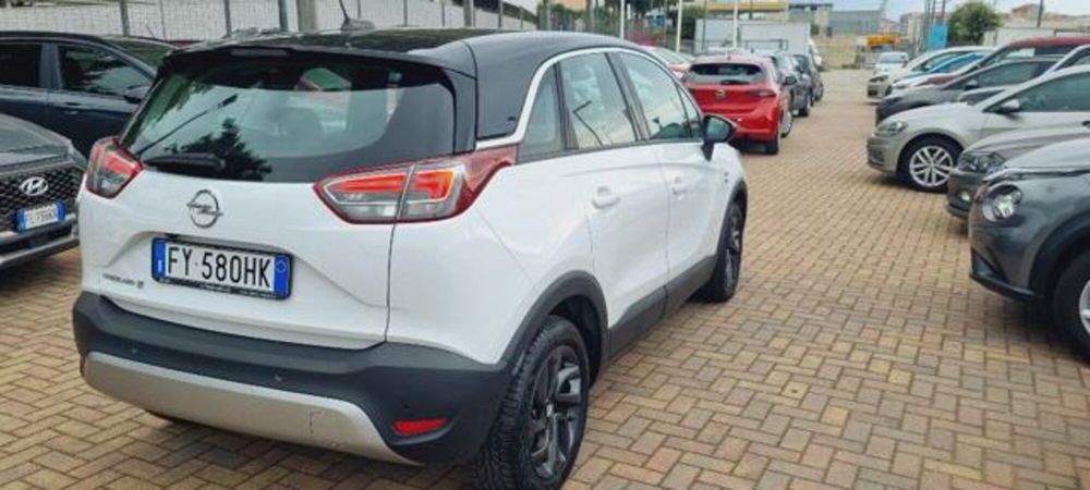 Opel Crossland X usata a Savona (17)