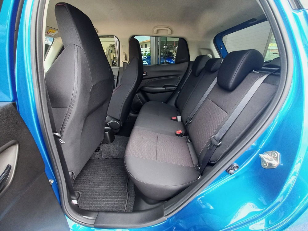 Suzuki Swift nuova a Milano (7)