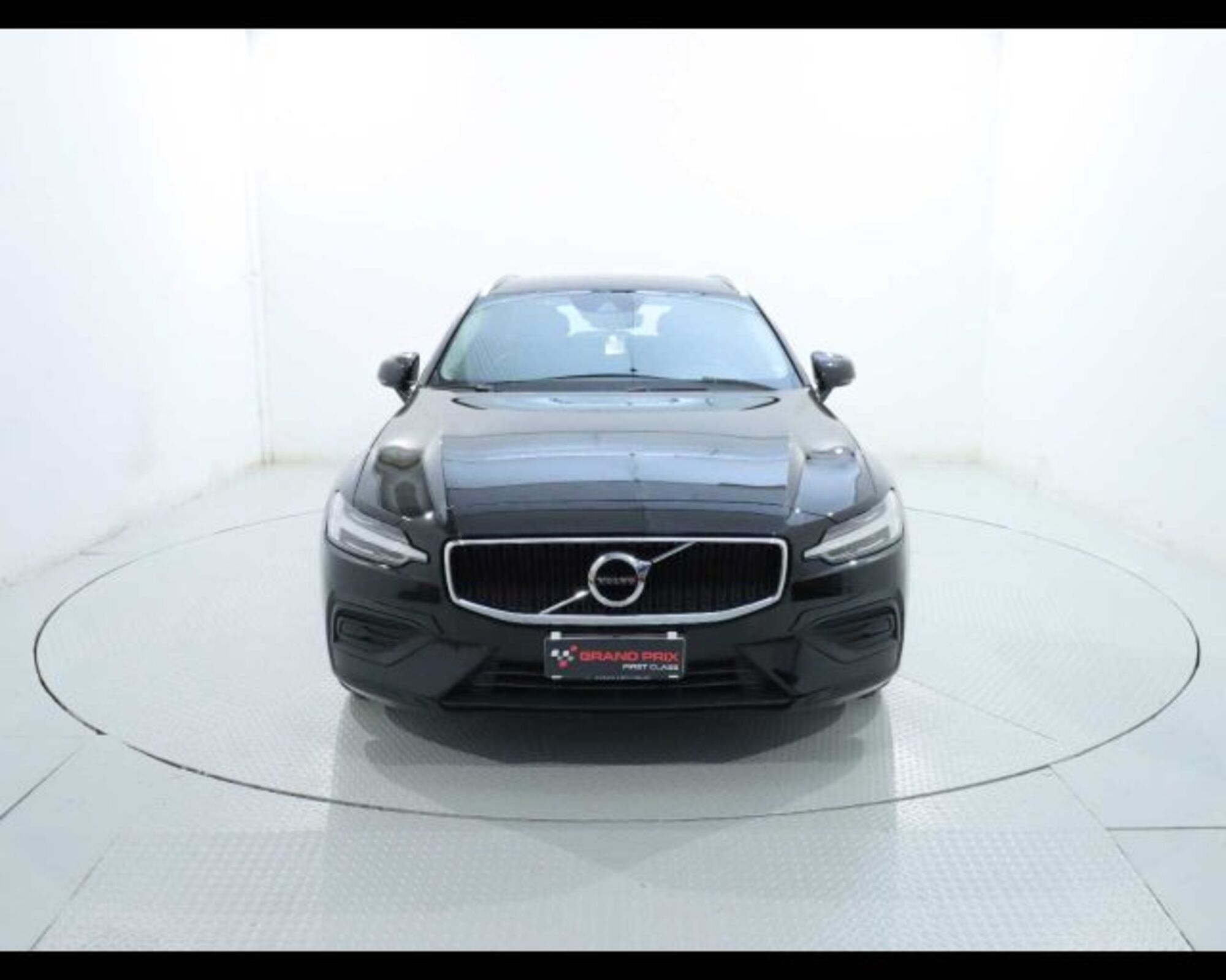 Volvo V60 D4 Geartronic Business Plus  del 2019 usata a Castenaso