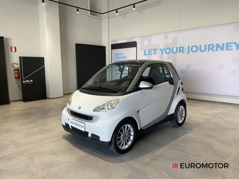 smart Fortwo 1000 62 kW coup&eacute; passion  del 2007 usata a Modugno