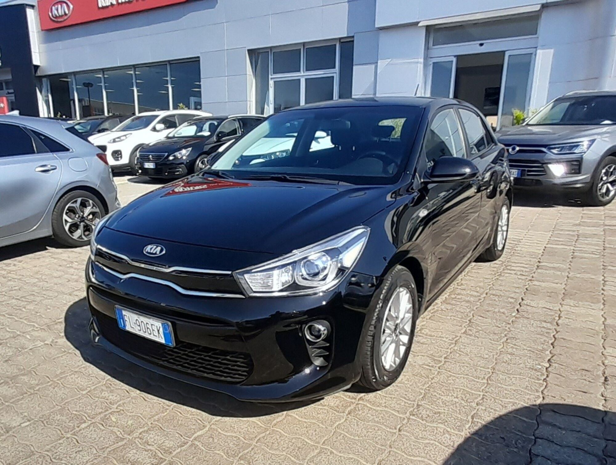 Kia Rio 1.4 CRDi 5 porte Active del 2017 usata a Rende