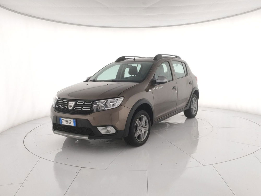 Dacia Sandero usata a Roma