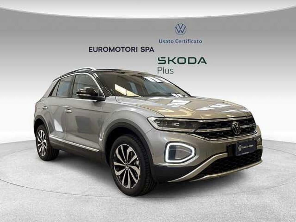 Volkswagen T-Roc nuova a Grosseto (6)