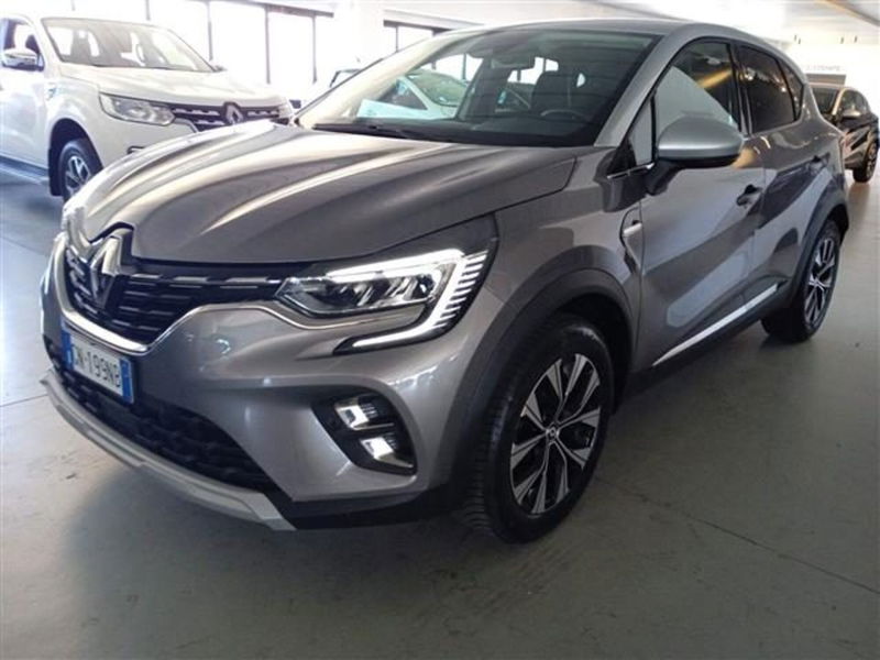 Renault Captur 1.0 tce Techno 90cv del 2023 usata a Empoli