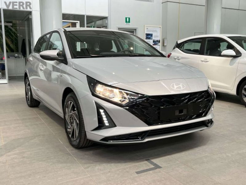 Hyundai i20 1.2 mpi Connectline mt nuova a Milano