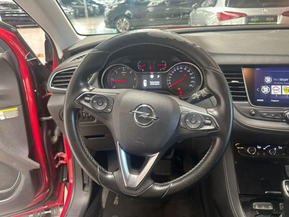 Opel Grandland X usata a Milano (16)