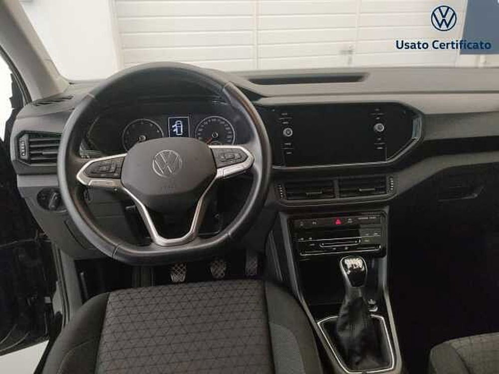 Volkswagen T-Cross usata a Varese (15)