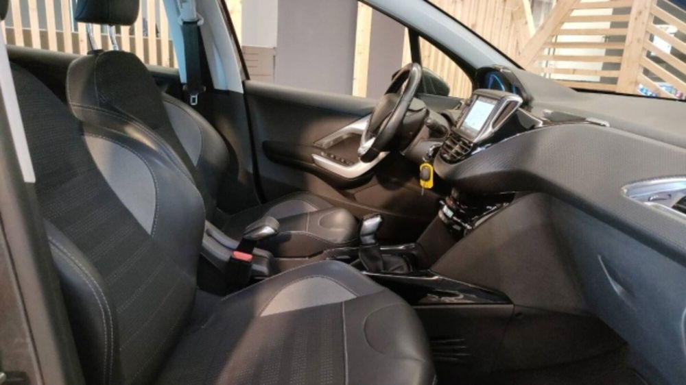 Peugeot 2008 usata a Catanzaro (14)