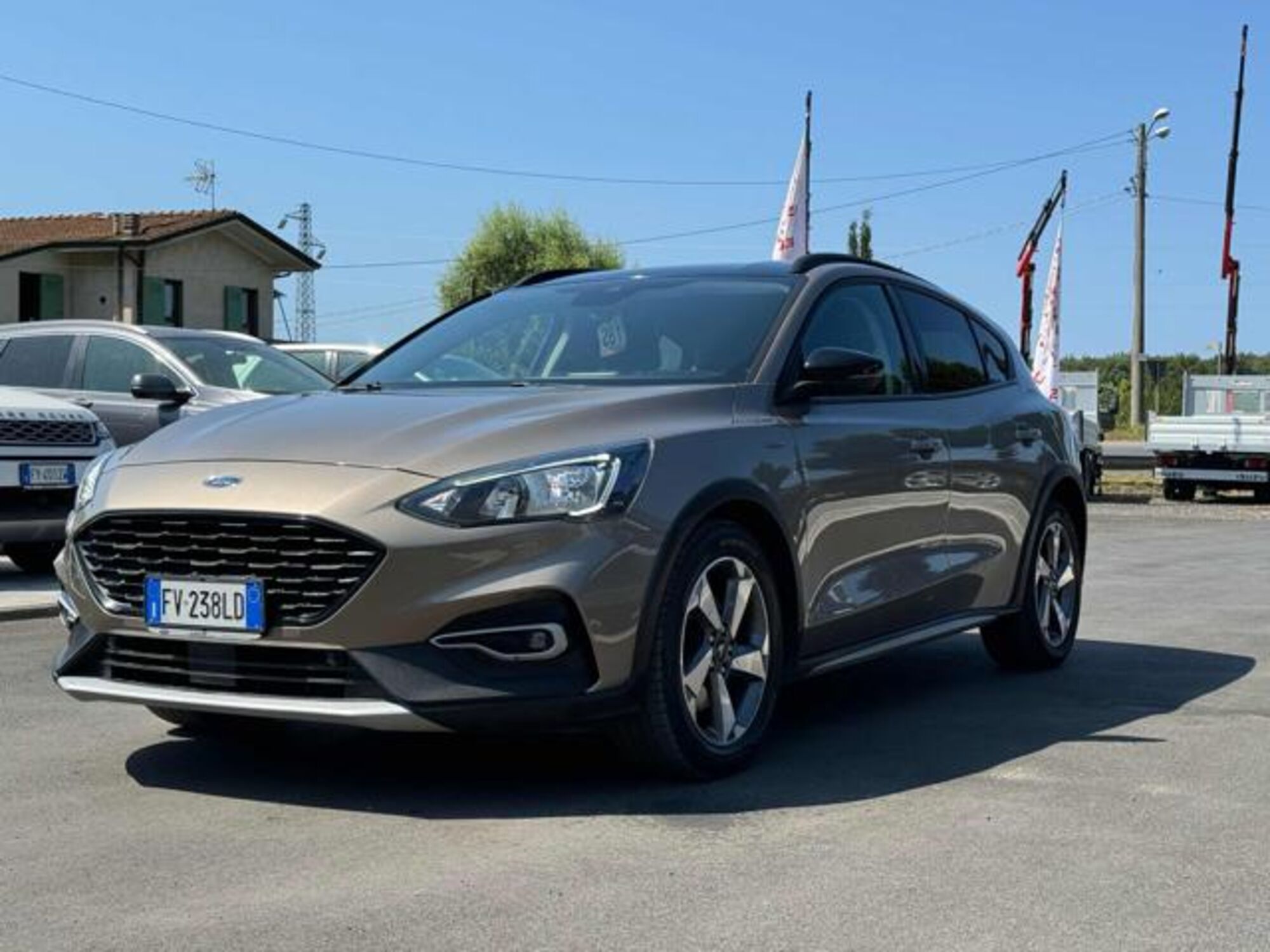 Ford Focus 1.0 EcoBoost 125 CV 5p. Active  del 2019 usata a Massarosa