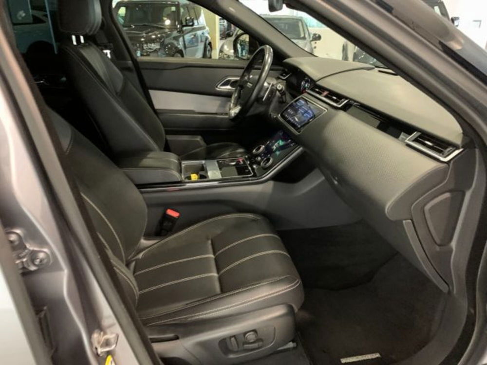 Land Rover Range Rover Velar usata a Livorno (17)