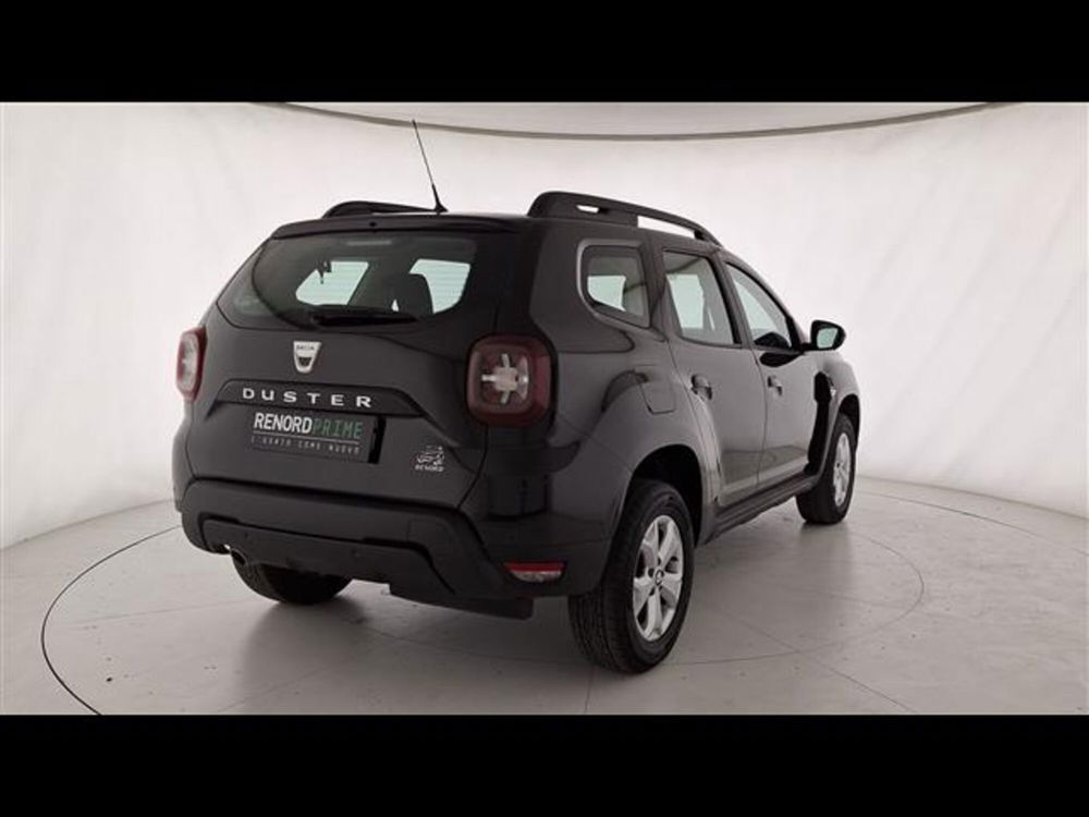 Dacia Duster usata a Milano (5)