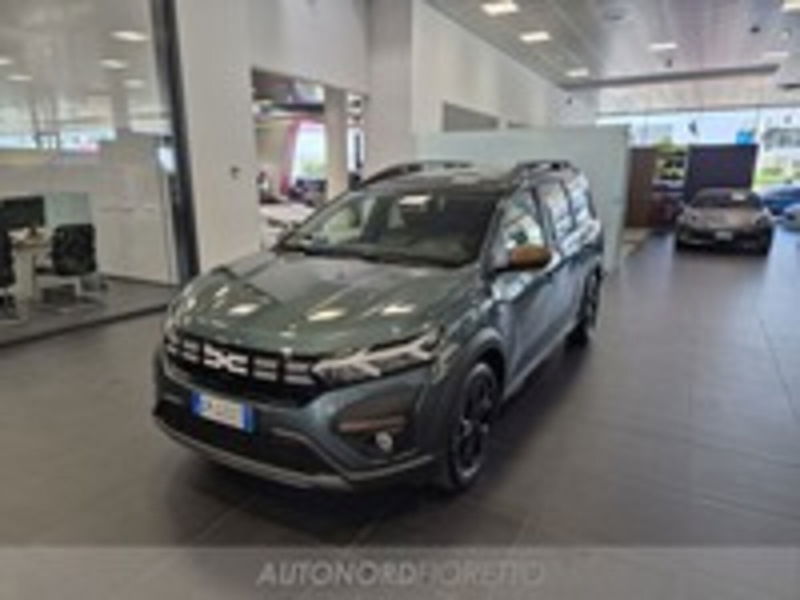 Dacia Jogger 1.6 hybrid Extreme 140cv 7p.ti del 2023 usata a Pordenone