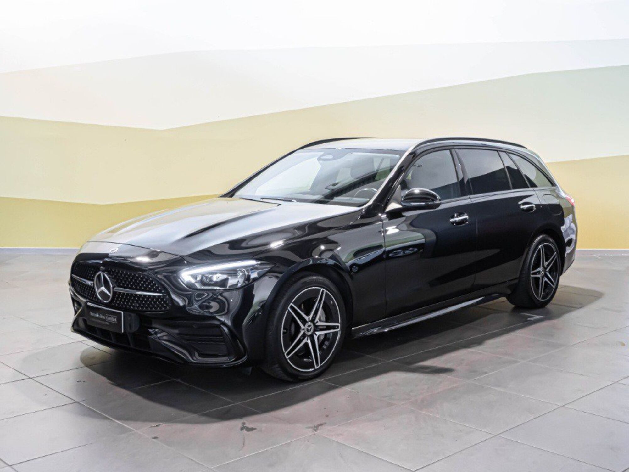 Mercedes-Benz Classe C Station Wagon SW 300 e phev AMG Line Premium Plus auto del 2022 usata a Montecosaro