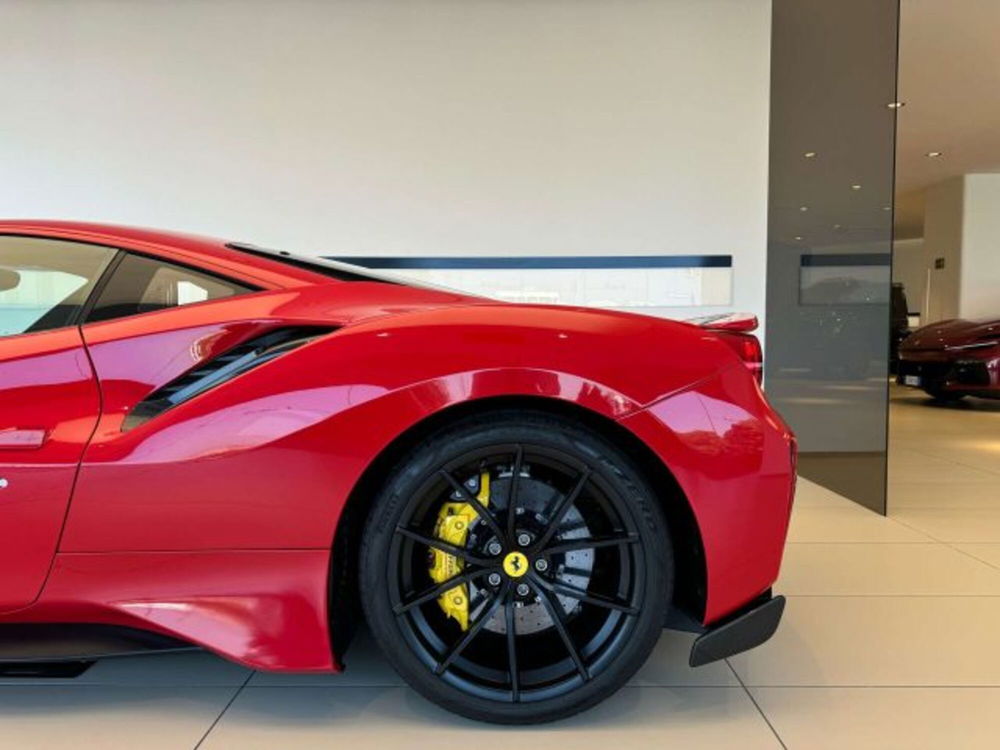 Ferrari 488 Coupé usata a Torino (11)