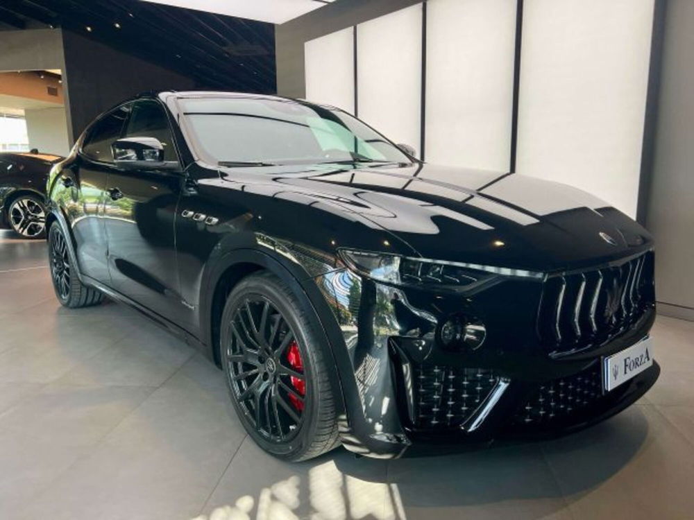 Maserati Levante usata a Torino (3)