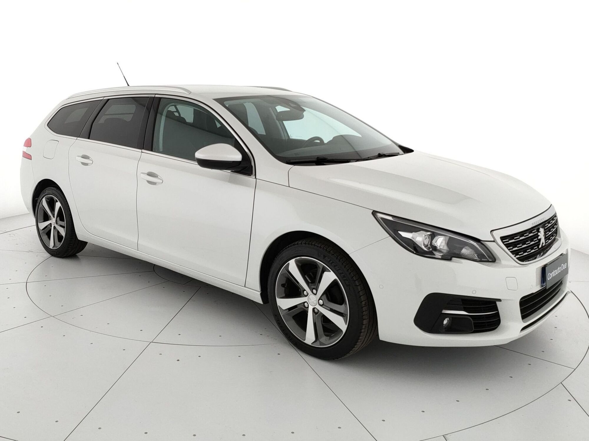 Peugeot 308 SW BlueHDi 120 S&amp;S Allure  del 2018 usata a San Marco Evangelista