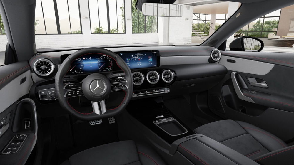 Mercedes-Benz CLA Shooting Brake nuova a Milano (5)