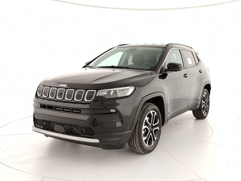 Jeep Compass nuova a Caserta (3)