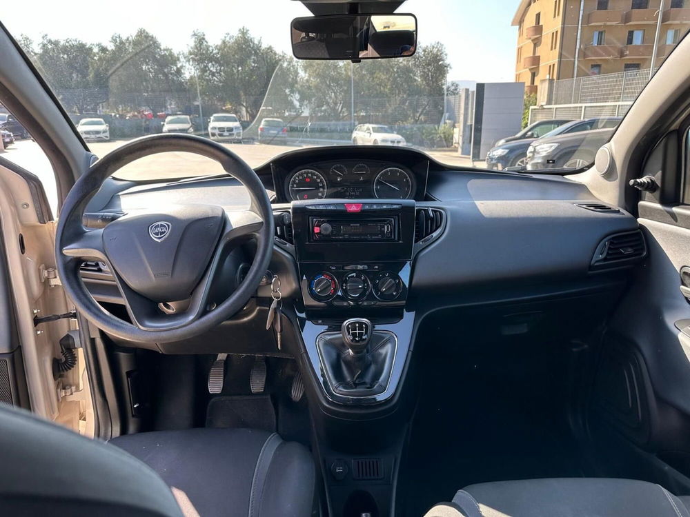 Lancia Ypsilon usata a Messina (10)