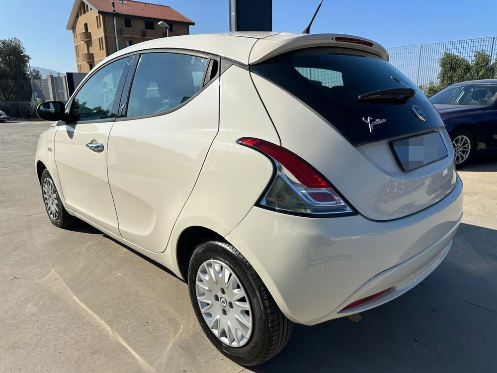 Lancia Ypsilon usata a Messina (3)