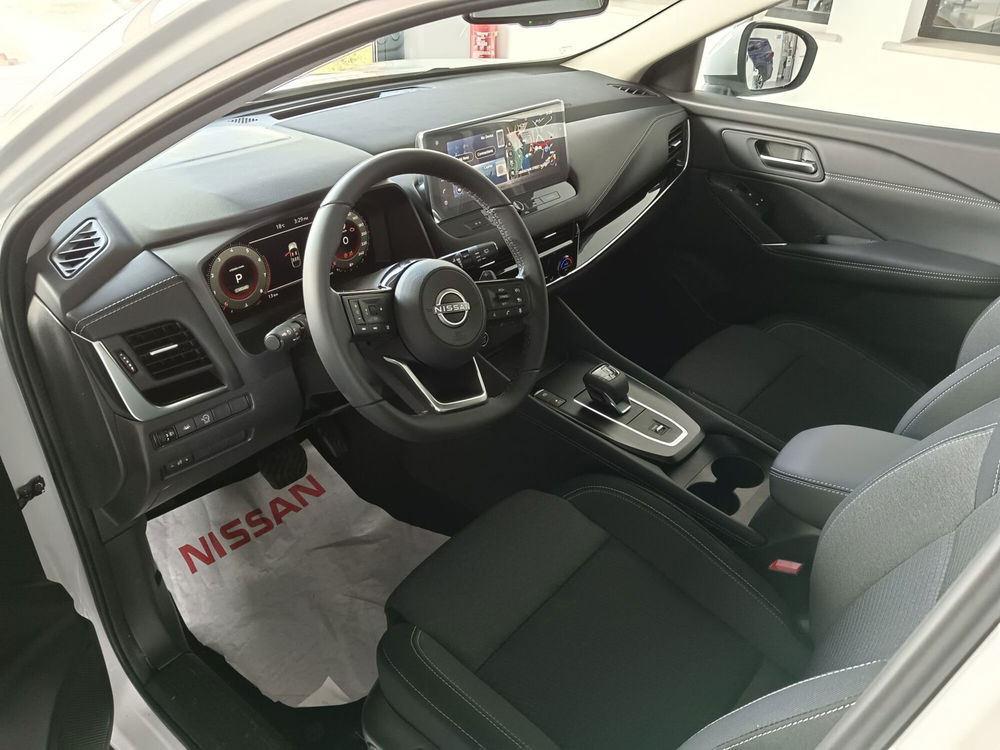 Nissan Qashqai nuova a Pordenone (8)