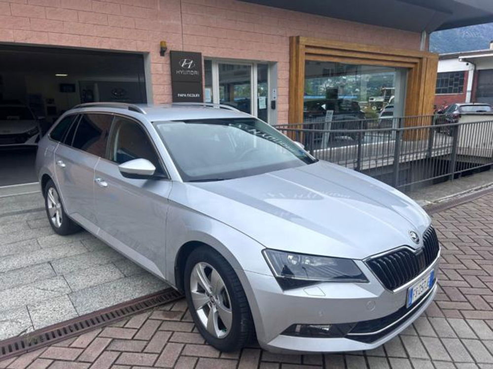 Skoda Superb Station Wagon usata a Verbano Cusio Ossola (2)