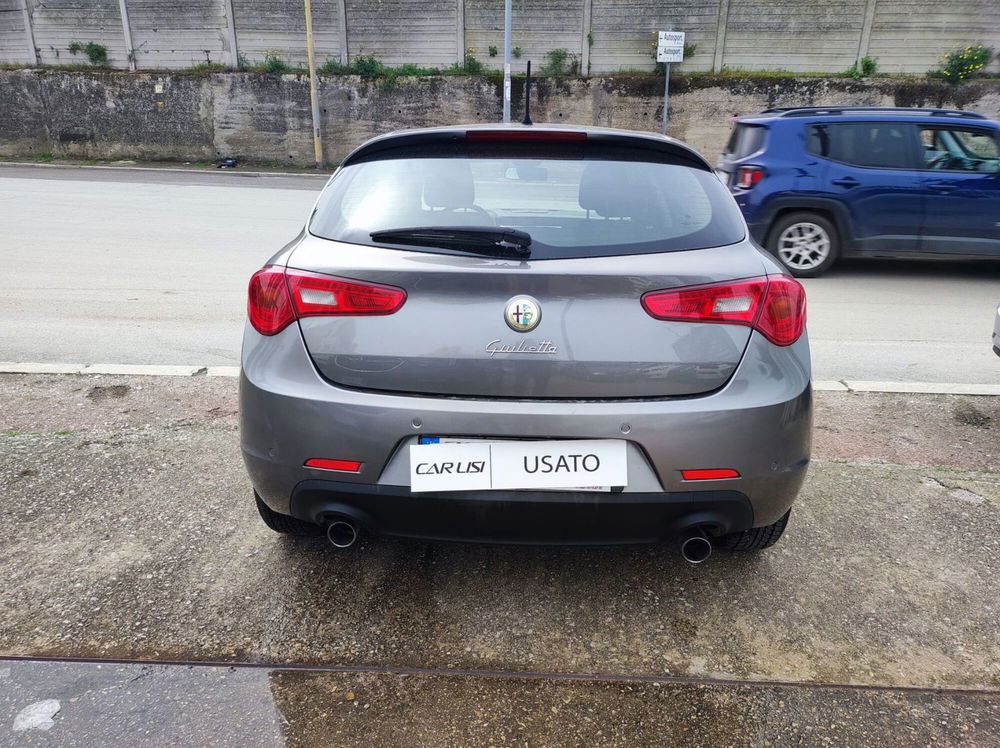 Alfa Romeo Giulietta usata a Foggia (4)