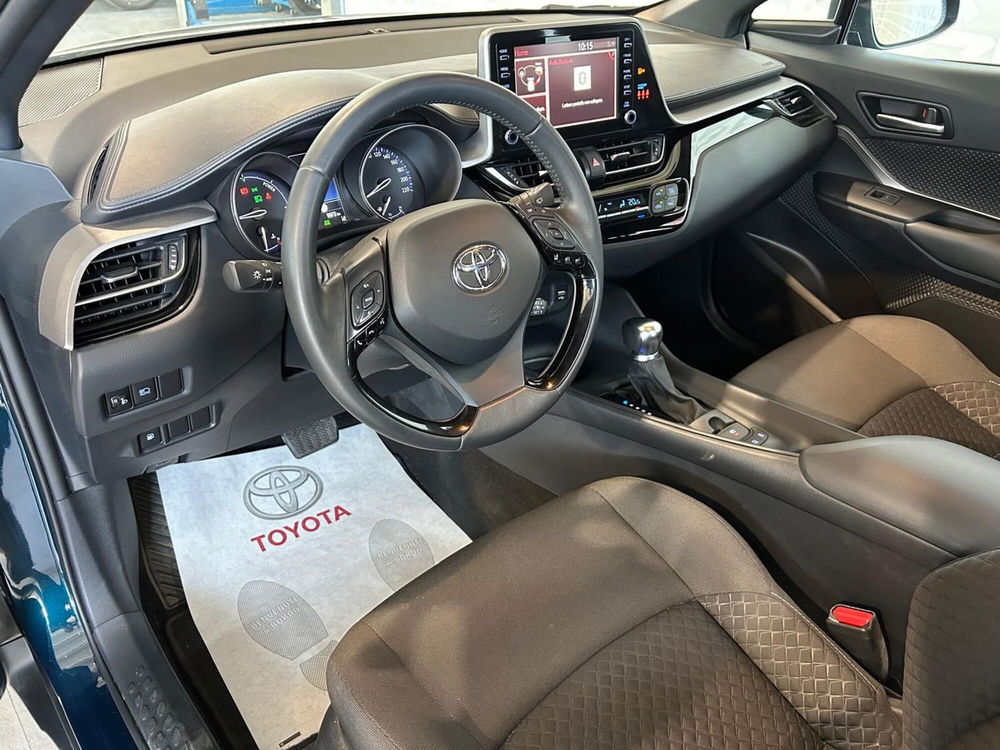 Toyota Toyota C-HR usata a Prato (6)