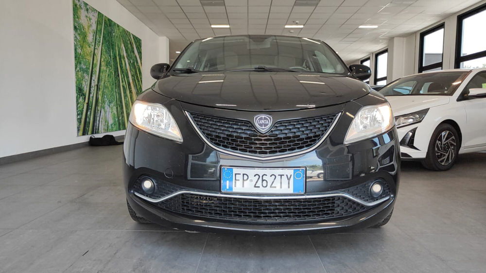 Lancia Ypsilon usata a Firenze (15)