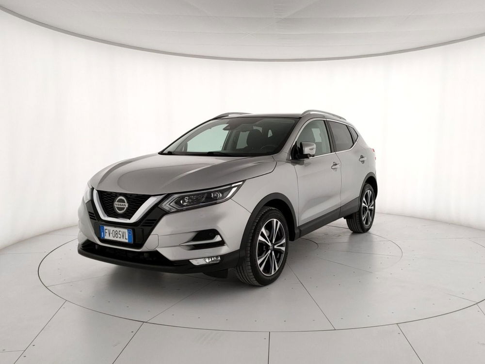 Nissan Qashqai usata a Roma