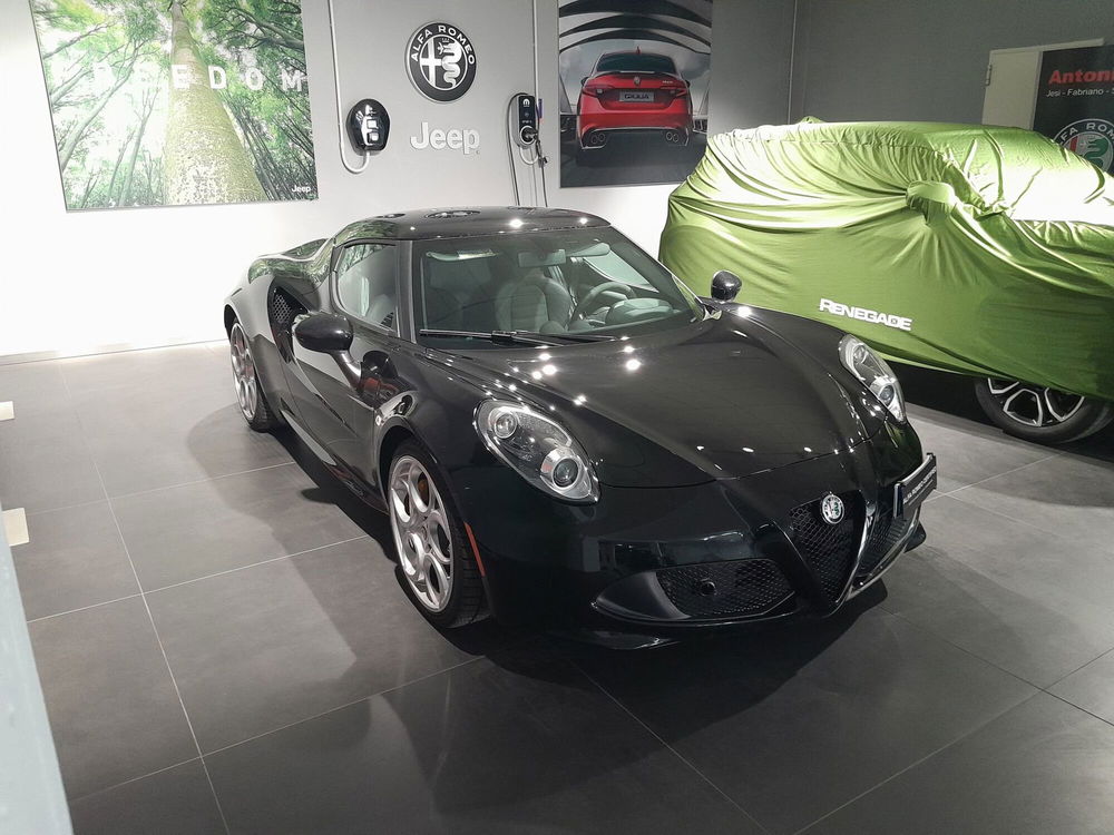 Alfa Romeo 4C Coupé usata a Ancona (3)