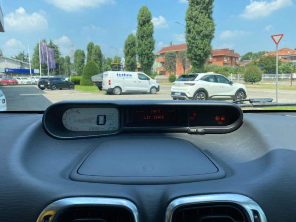 Citroen C3 Picasso usata a Milano (11)