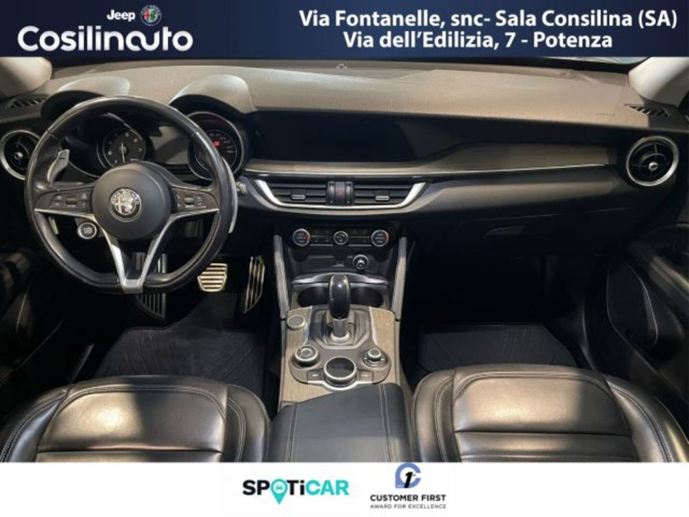 Alfa Romeo Stelvio usata a Salerno (13)