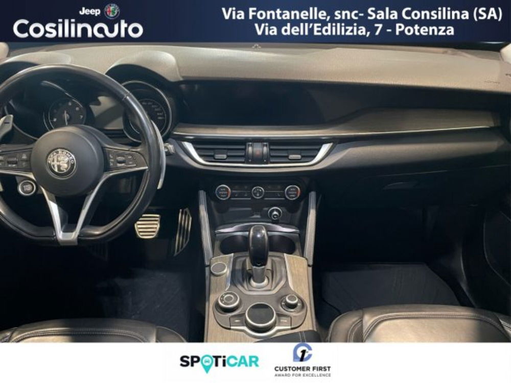 Alfa Romeo Stelvio usata a Salerno (15)