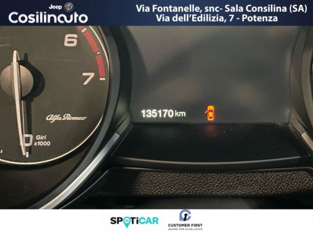 Alfa Romeo Stelvio usata a Salerno (16)