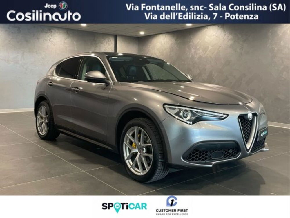 Alfa Romeo Stelvio usata a Salerno (3)