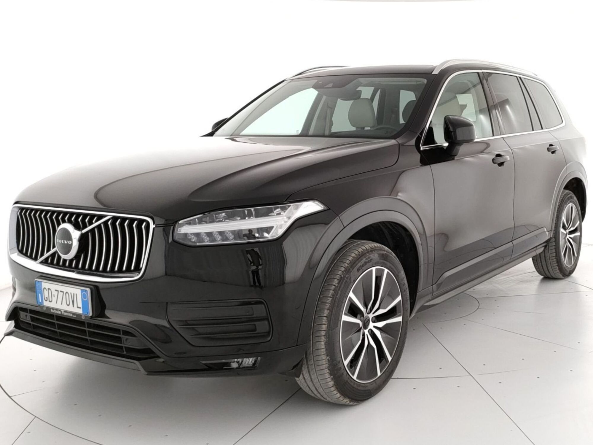 Volvo XC90 B5 AWD Geartronic Momentum  del 2021 usata a Roma