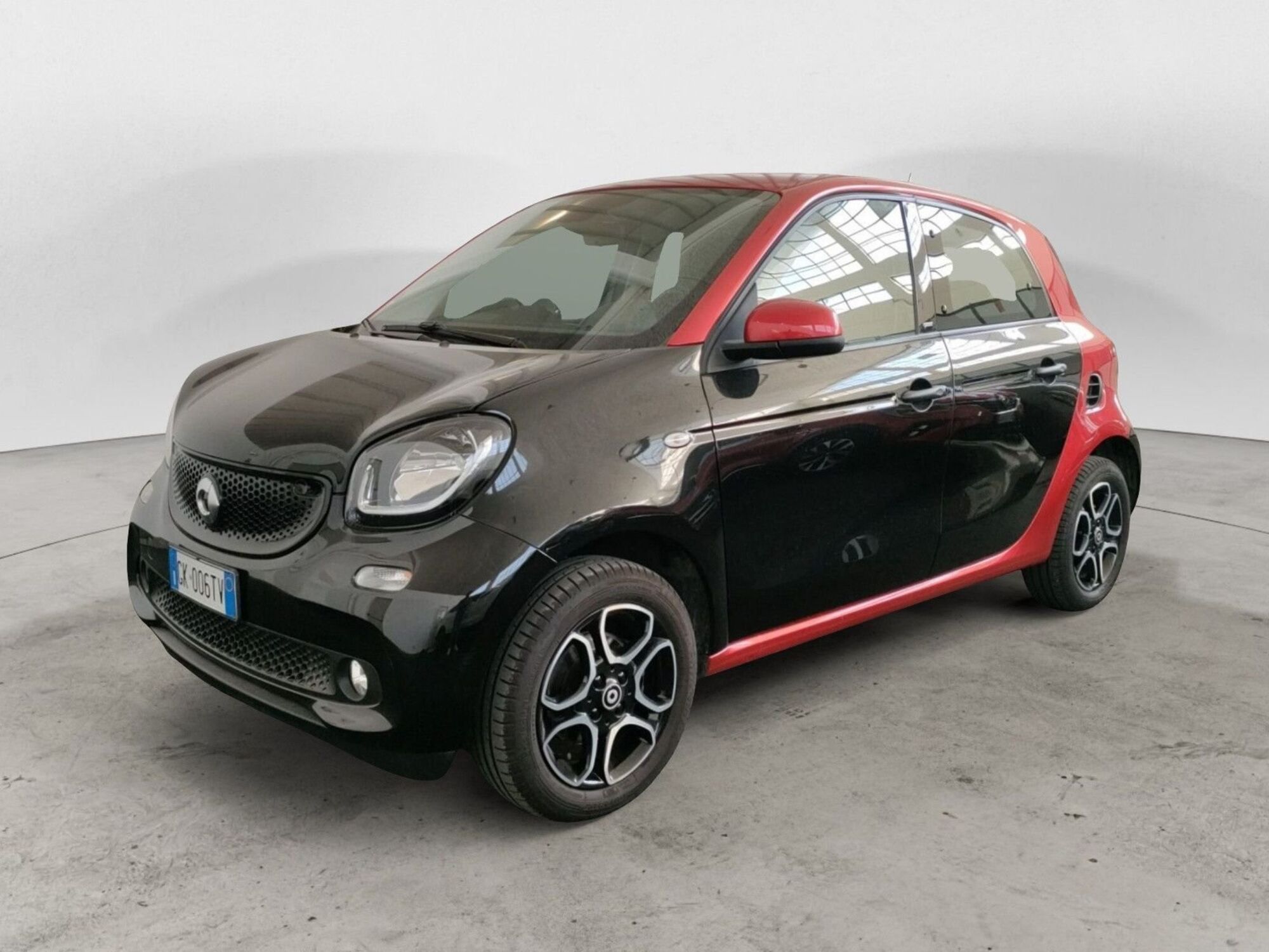 smart forfour forfour 90 0.9 Turbo twinamic Passion  del 2018 usata a Tivoli